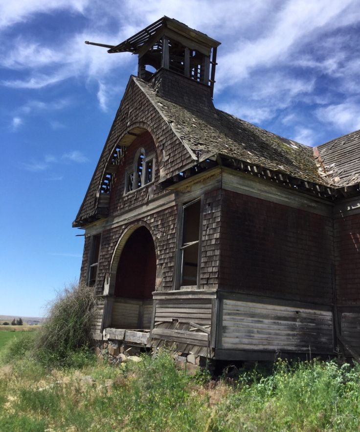 Echoes of the Past: Unsolved Murders Haunting America's Ghost Towns